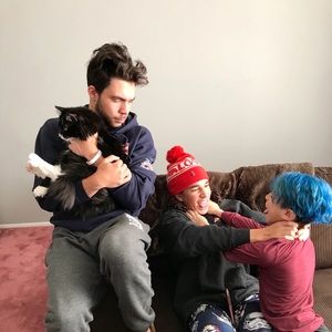 Meet your Posher, Raymon